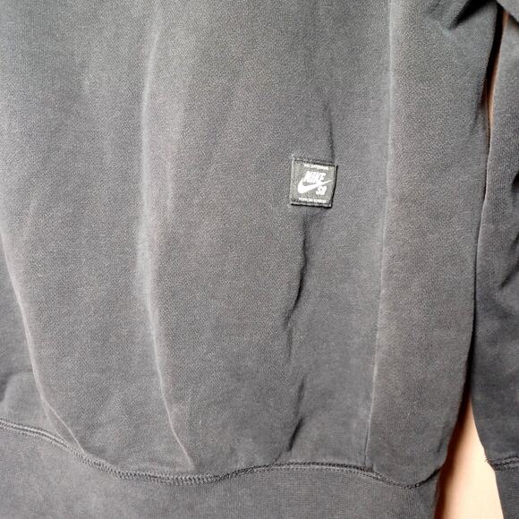 Nike Skateboarding‎ Y2K Distressed Hoodie - Picture 7 of 8